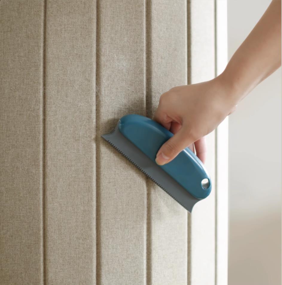 Elegant Cat Tower of Time Tree